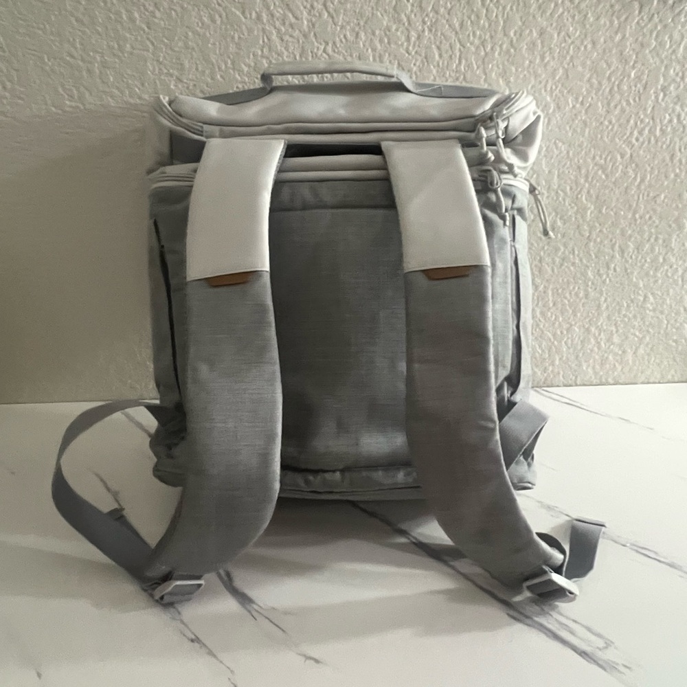 New Remy Gray Promo Cooler Backpack - Picture 6 of 7